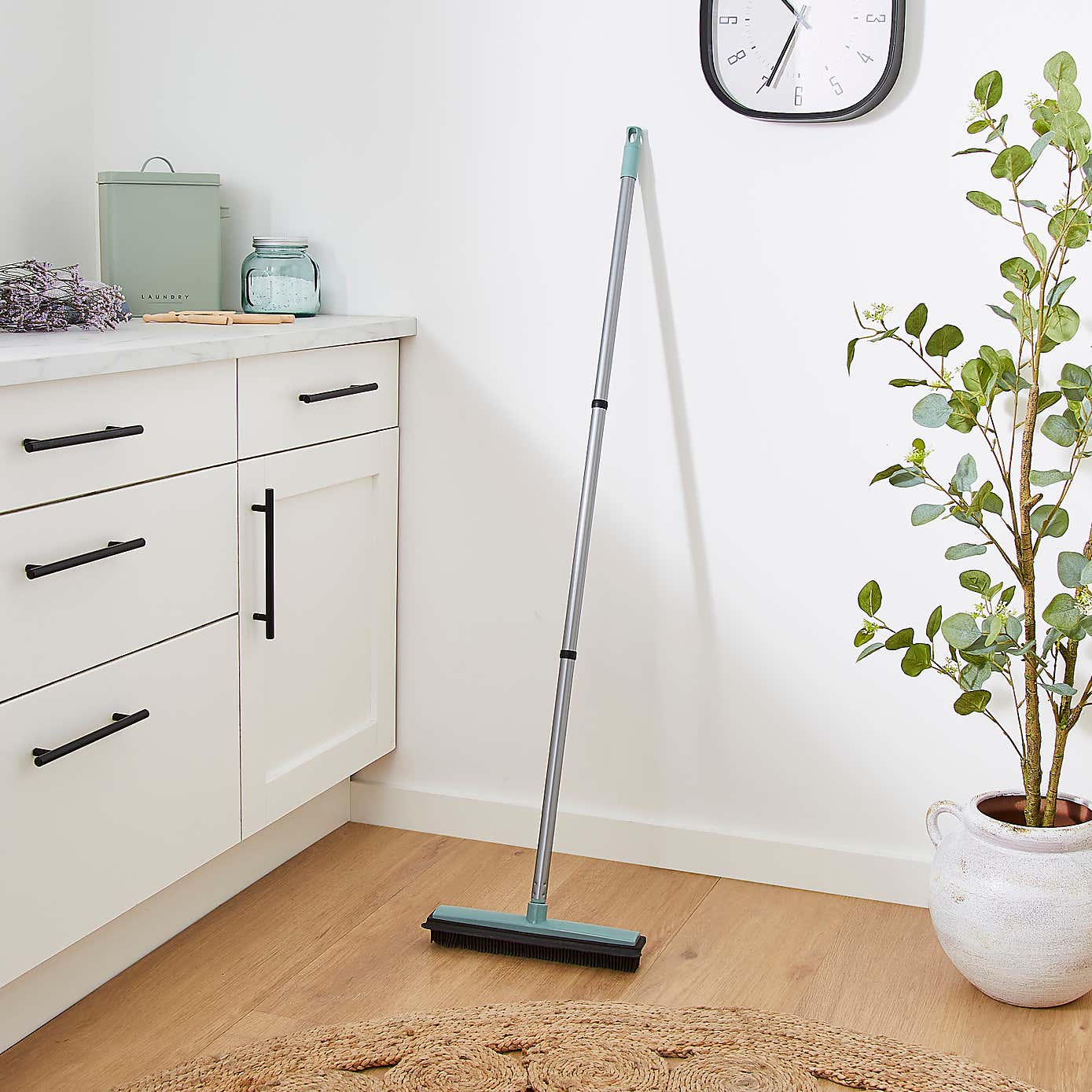 Dunelm Rubber Broom