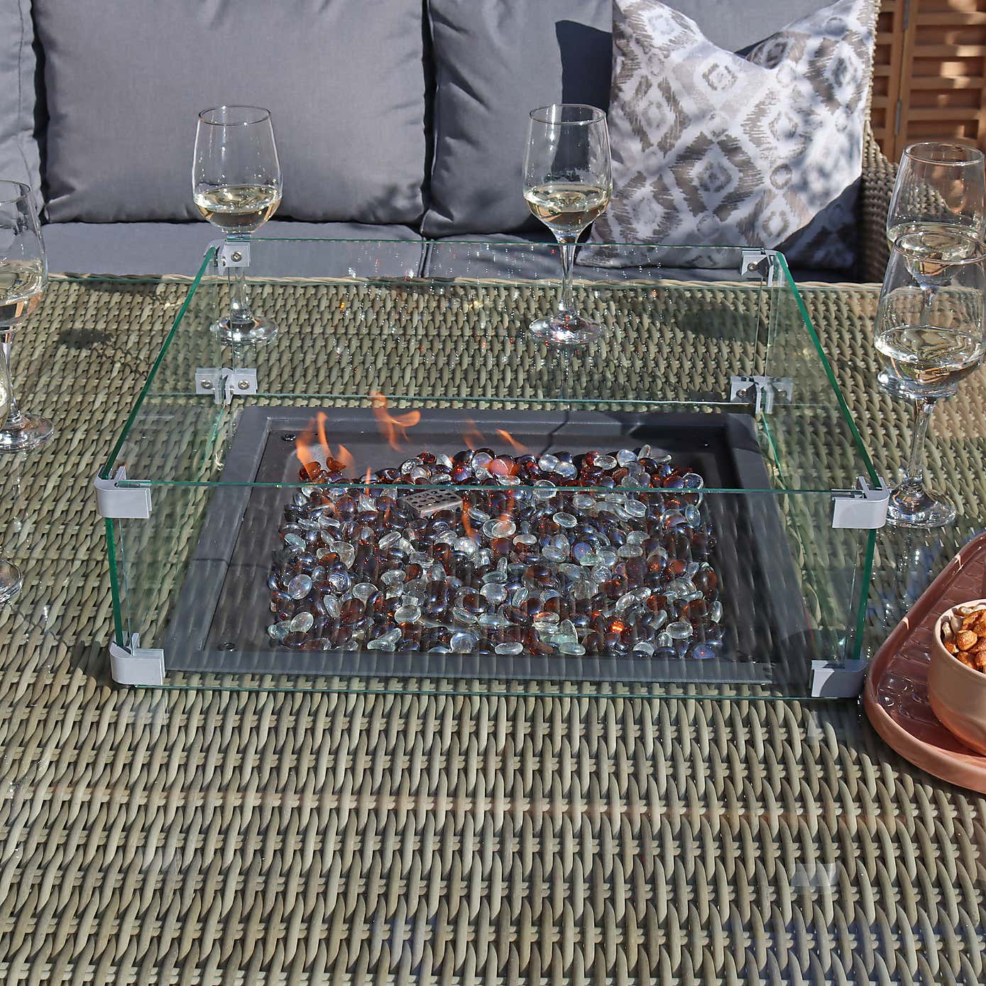 Wentworth 7 Piece Deluxe Modular Corner Lounge Set with Square Firepit