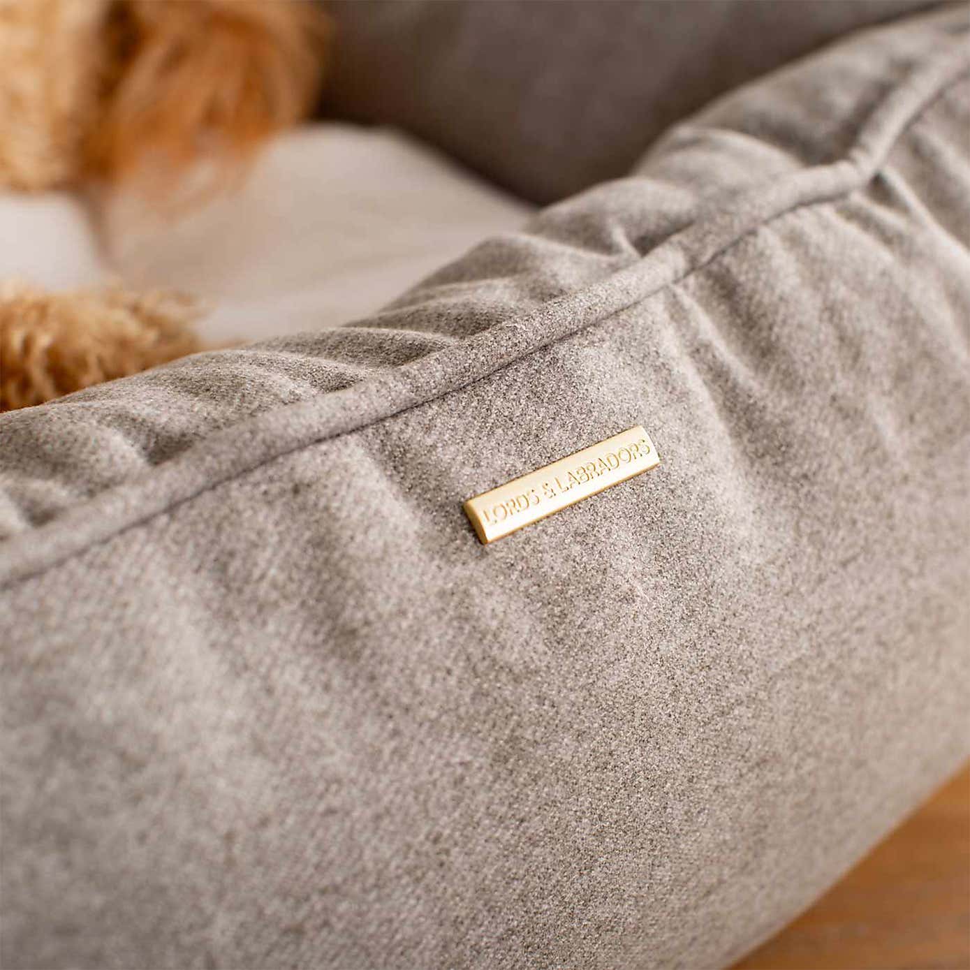 Lords and Labradors Inchmurrin Box Dog Bed