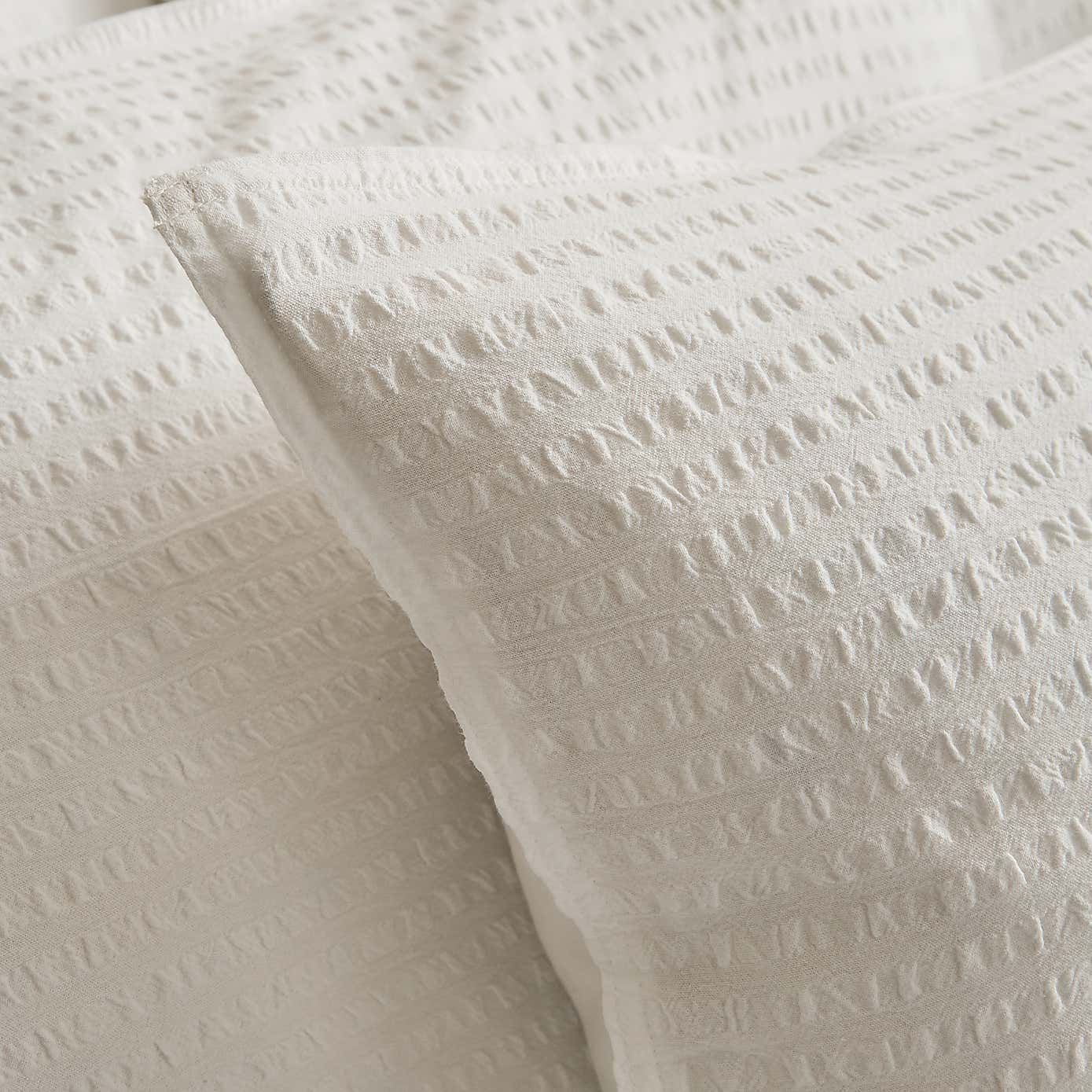 EL Seersucker Woven Cotton Duvet Cover & Pillowcase Set