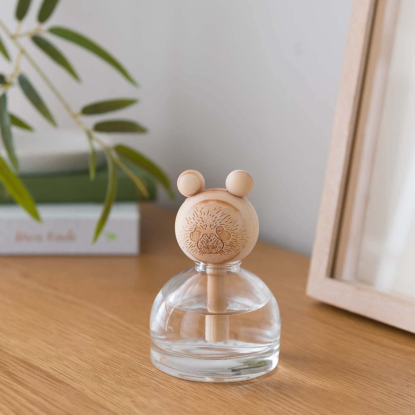 Pablo Panda Linen Diffuser
