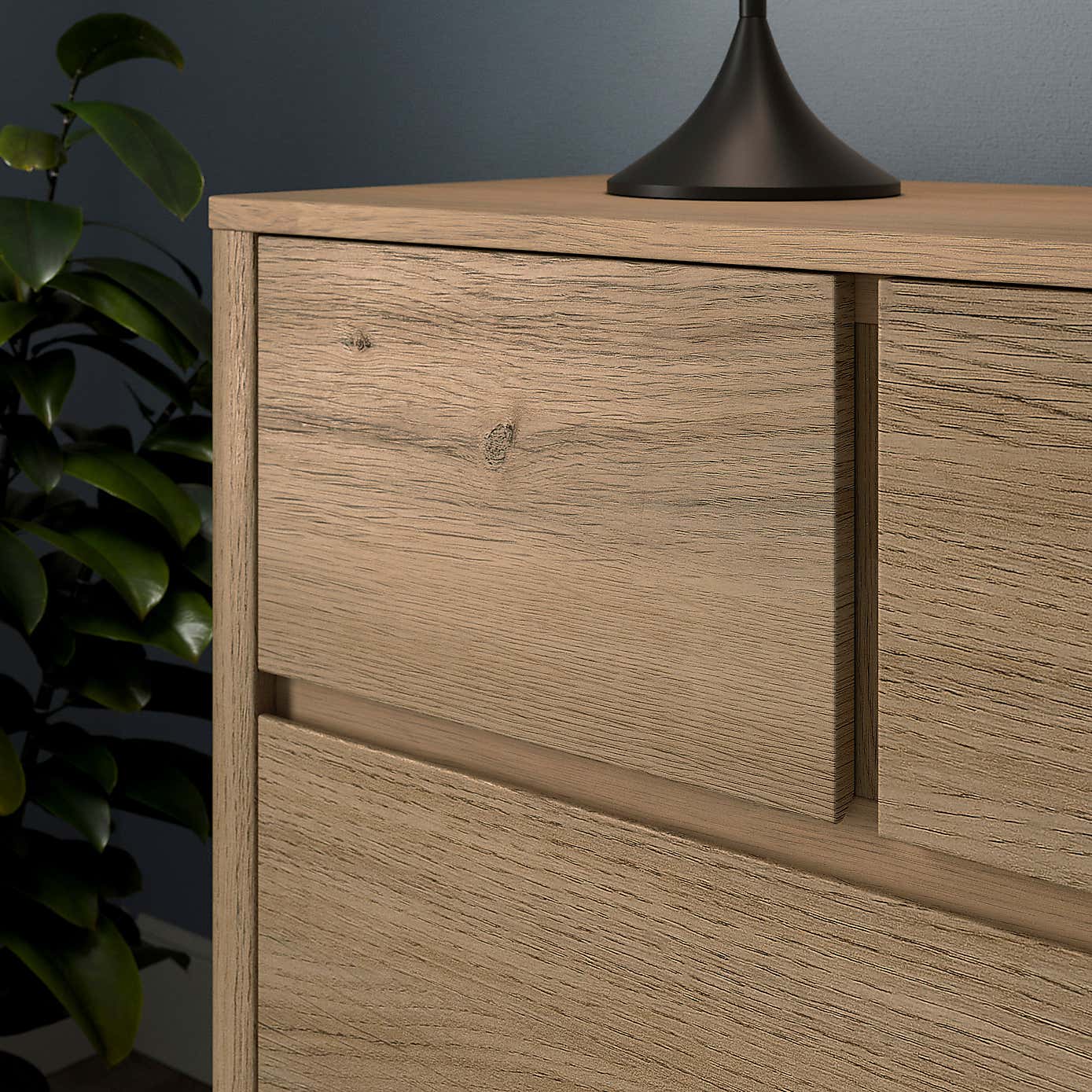 Malik 6 Drawer Chest