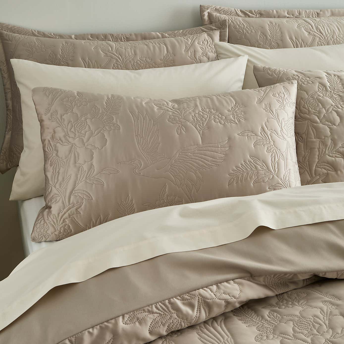 Luxe Heron Duvet Cover and Pillowcase Set
