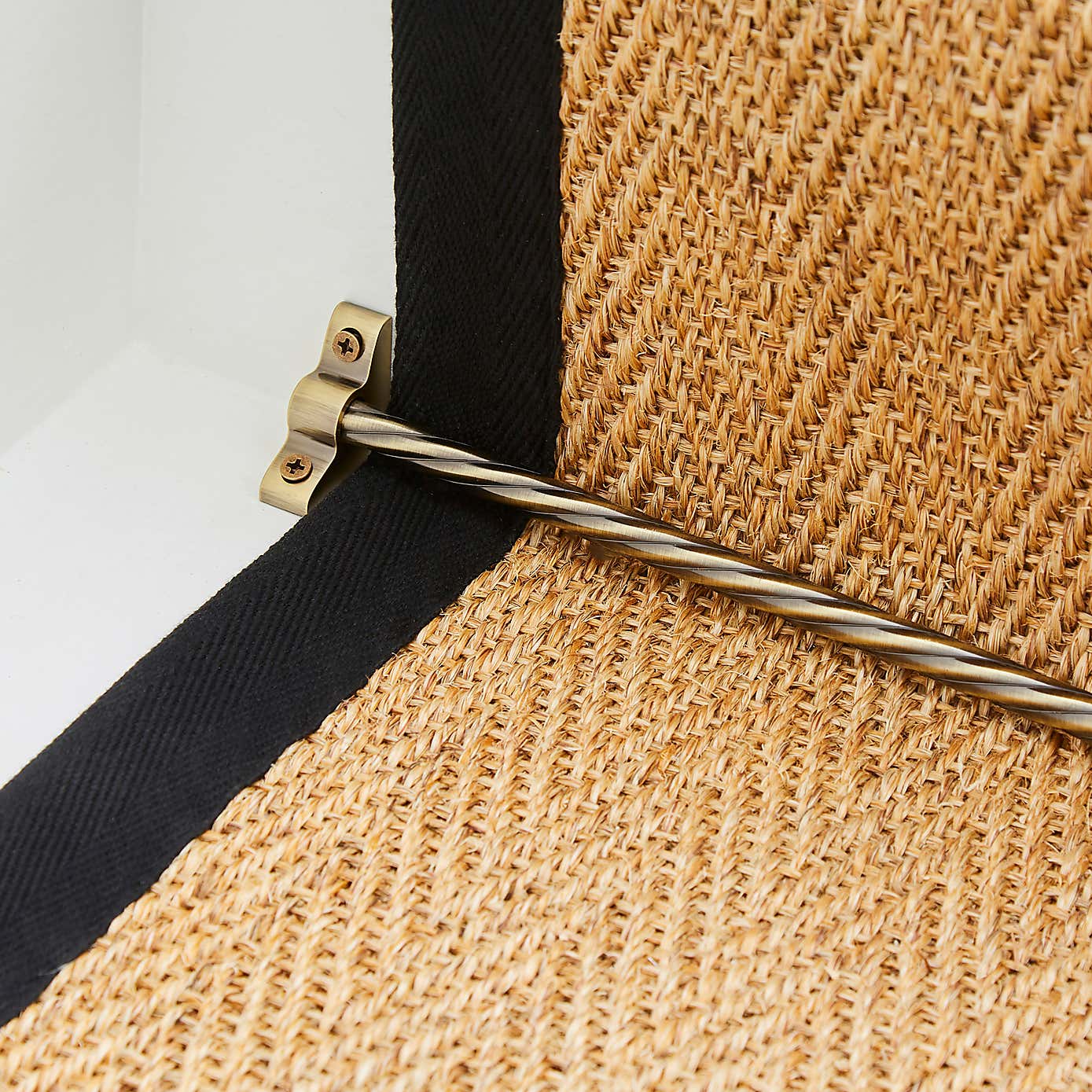 Candy Twist Stair Rod