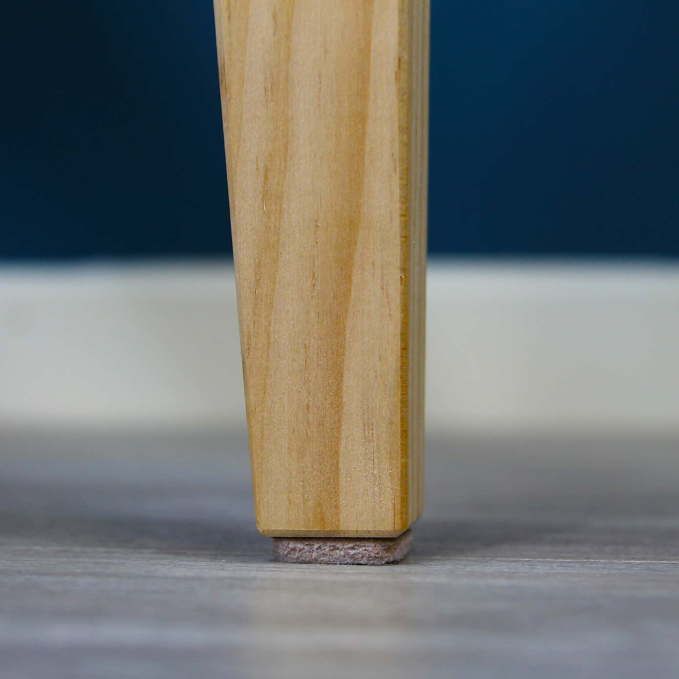 Felt Pads Square 25mm Pack of 16 Natural