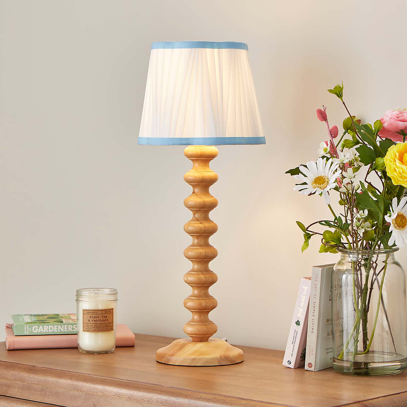 Charming Pleated Easy Fit Lamp Shade