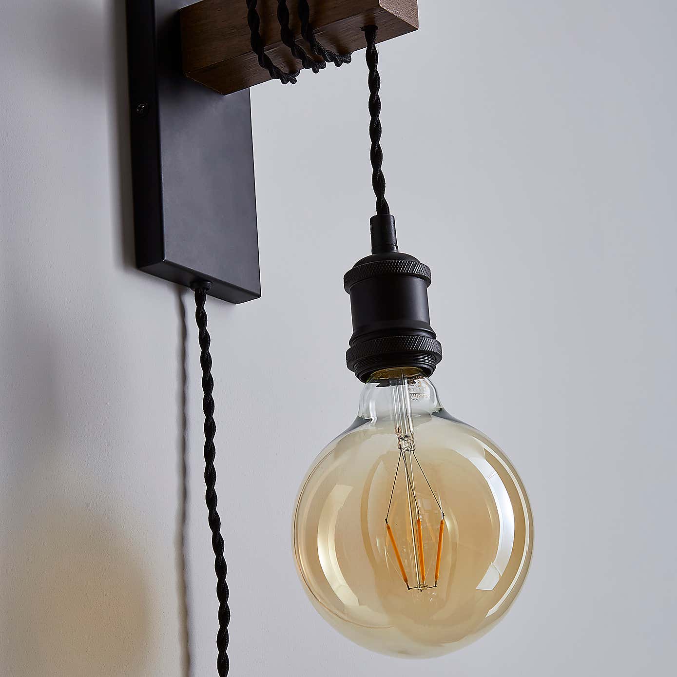 Fulton Easy Fit Plug in Wall Light