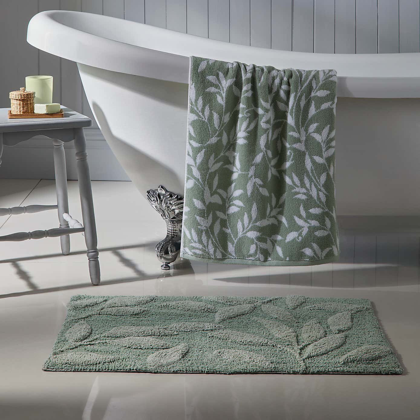 Dreams and Drapes Sandringham Bath Mat