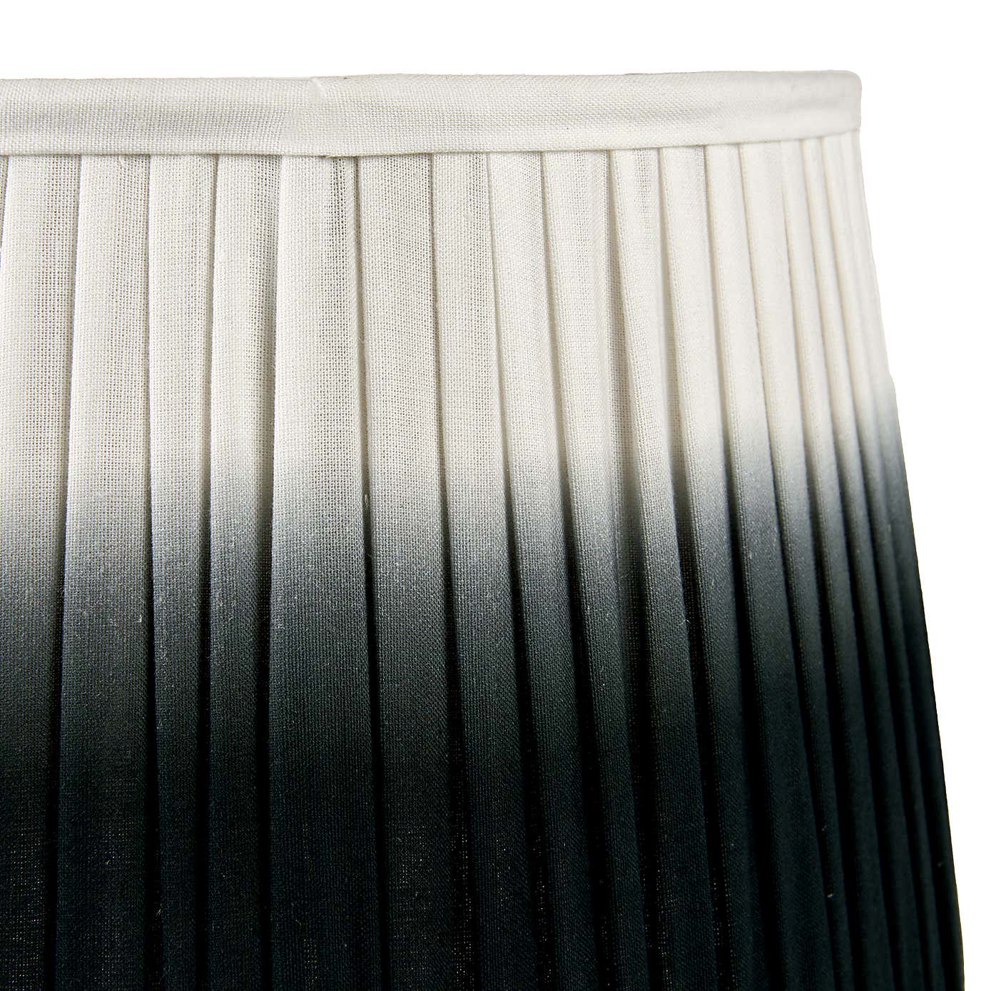 Scallop Ombre Soft Pleated Tapered Shade