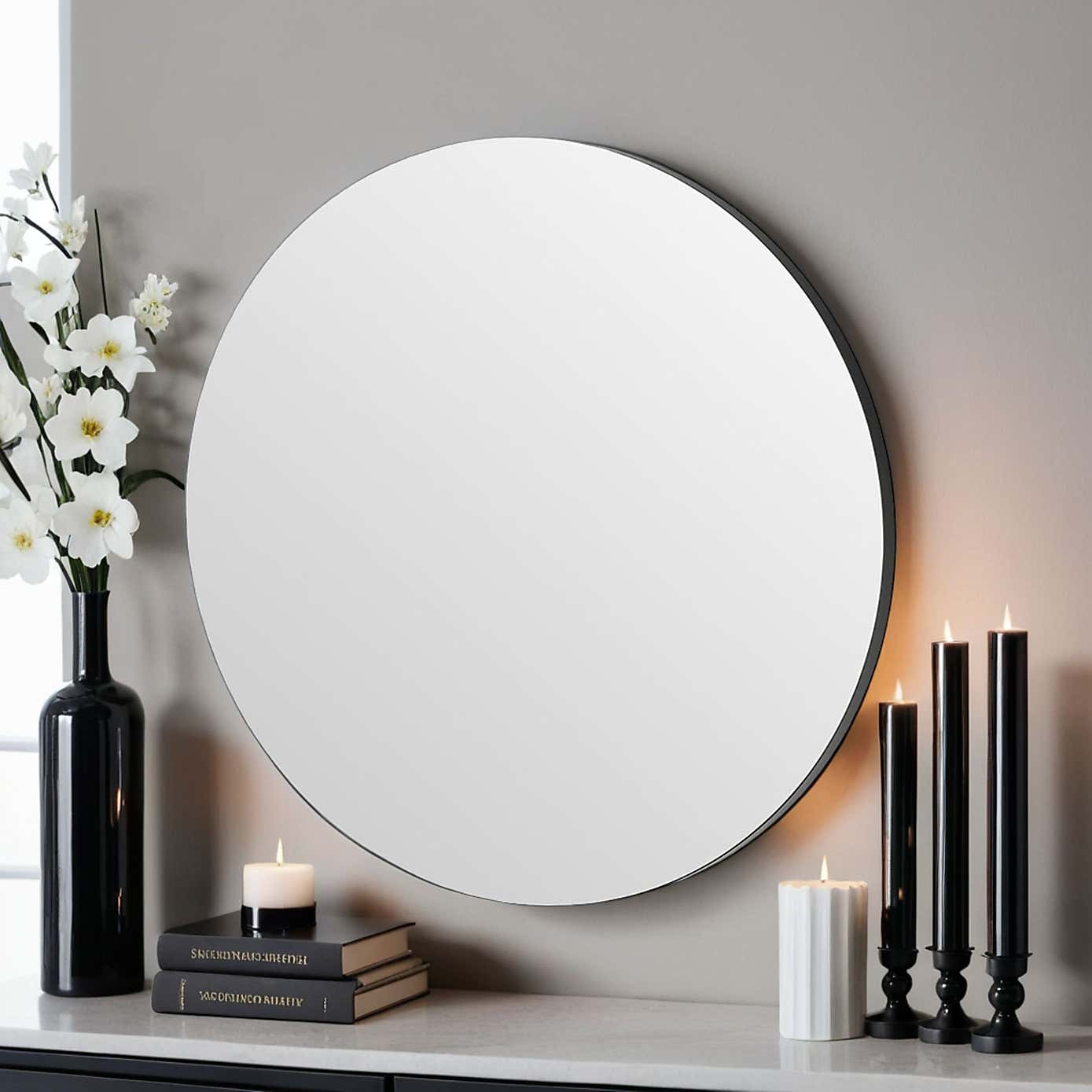 Yearn Simple Round Wall Mirror