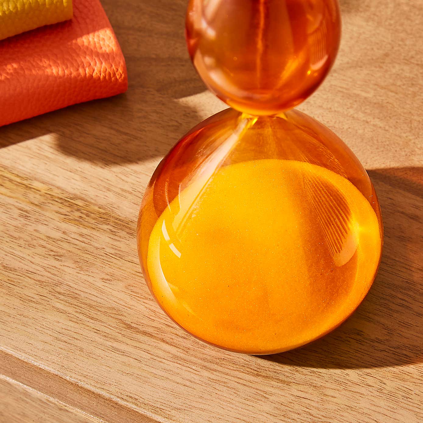 Luxe Traveller Sand Timer, Amber