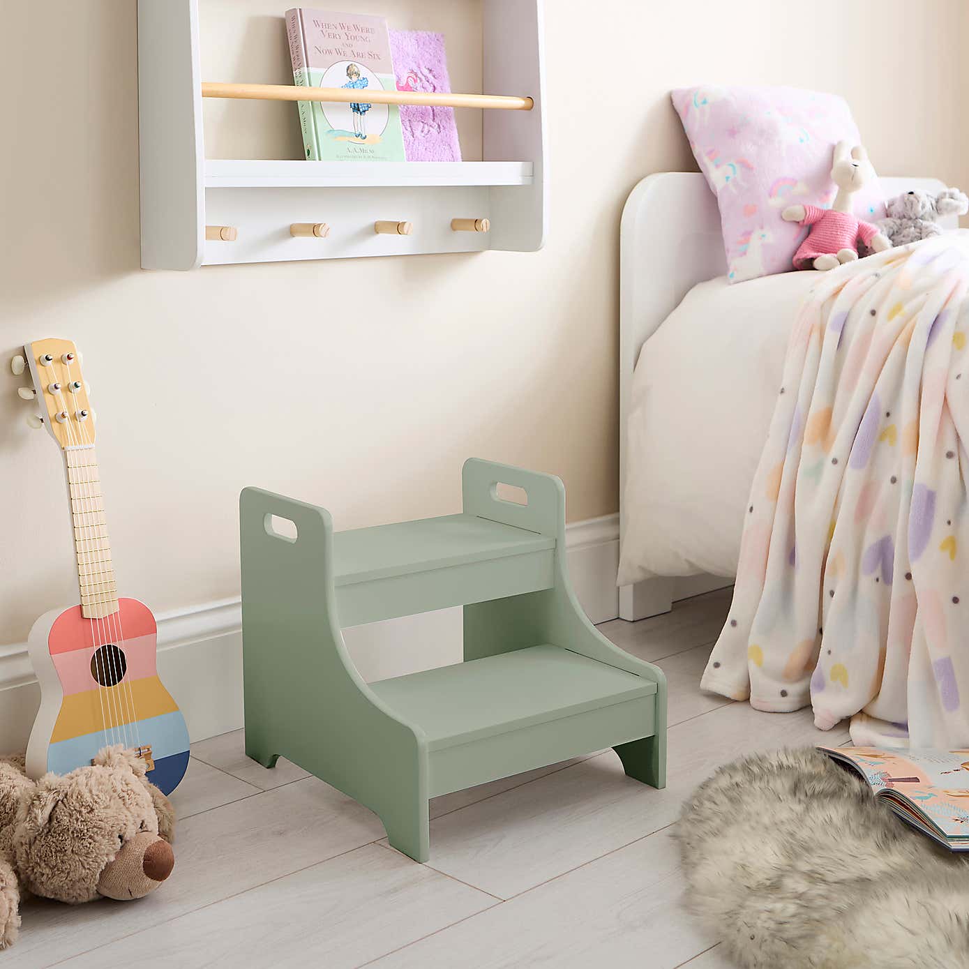 Cleo Kids Step Stool