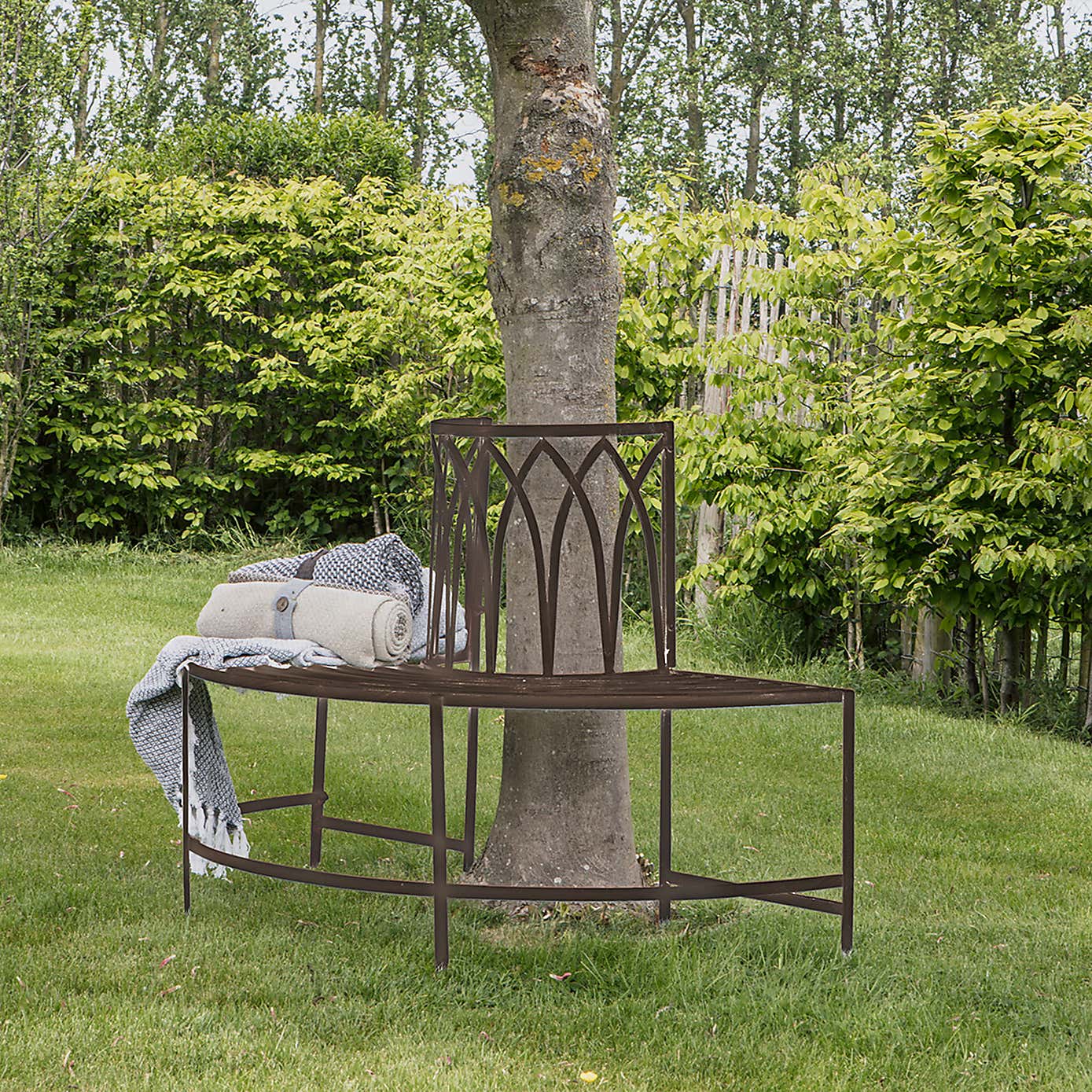 Albramo 2 Seater Tree Bench Seat