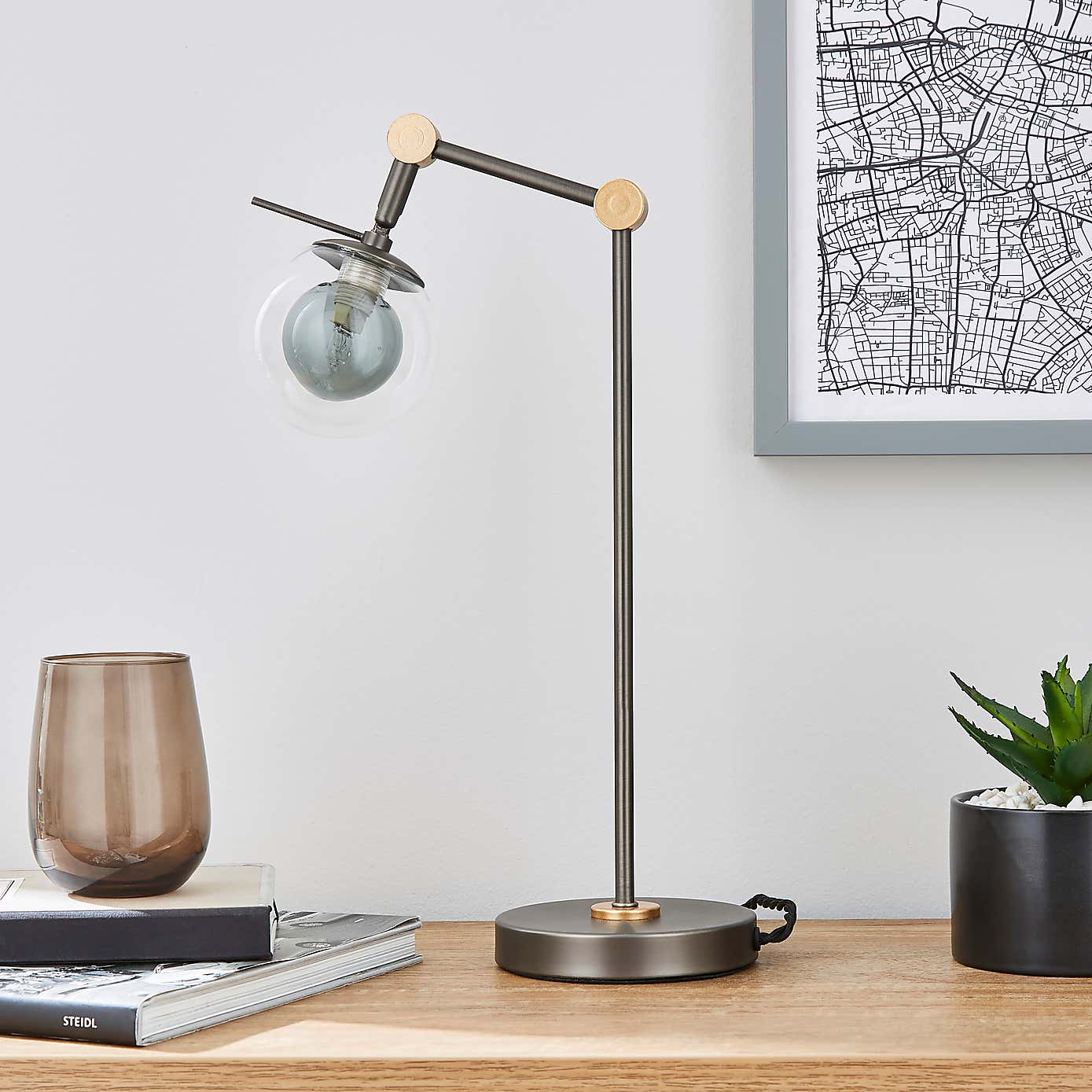 Molecular Industrial Metal Table Lamp