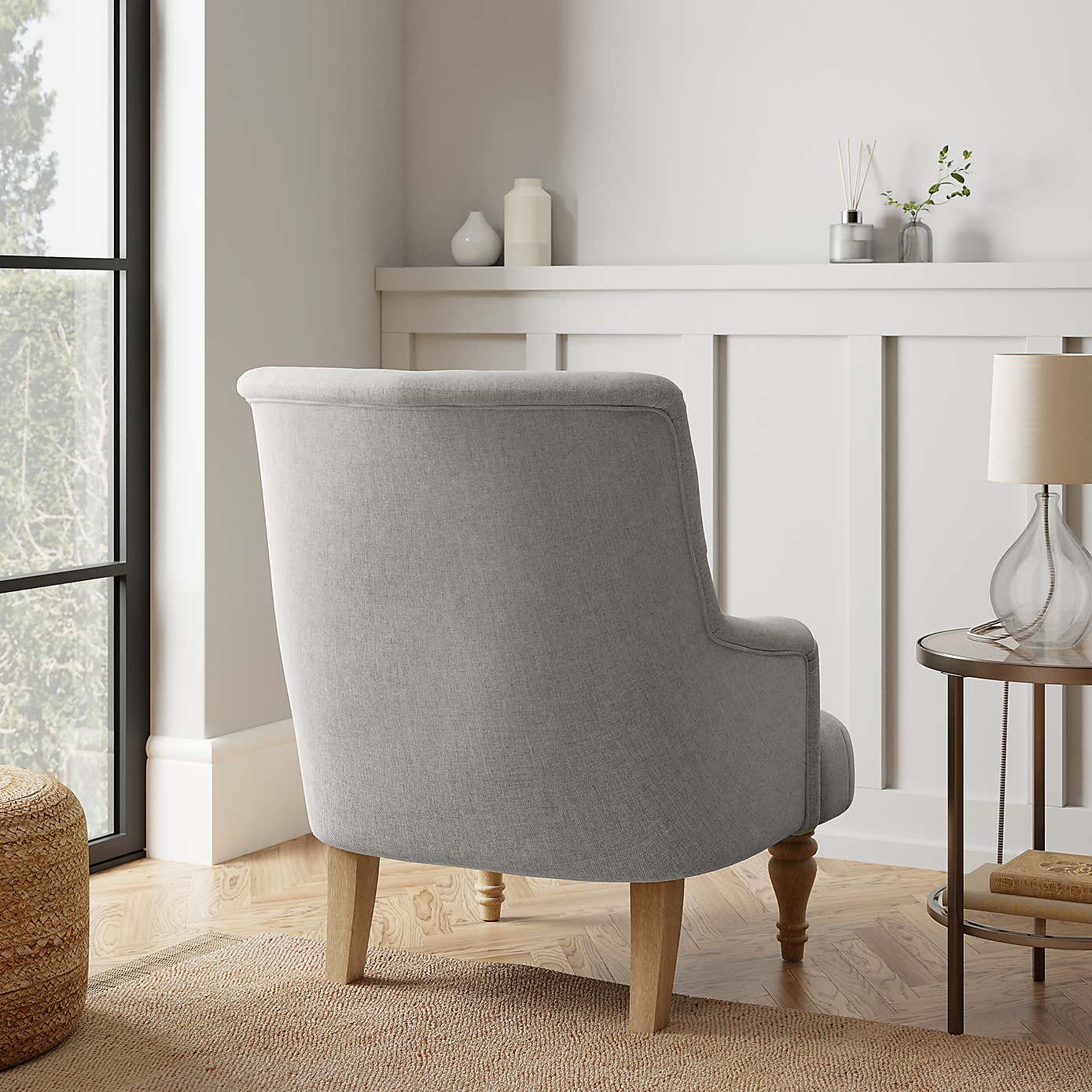 Arianna Button Back Accent Chair