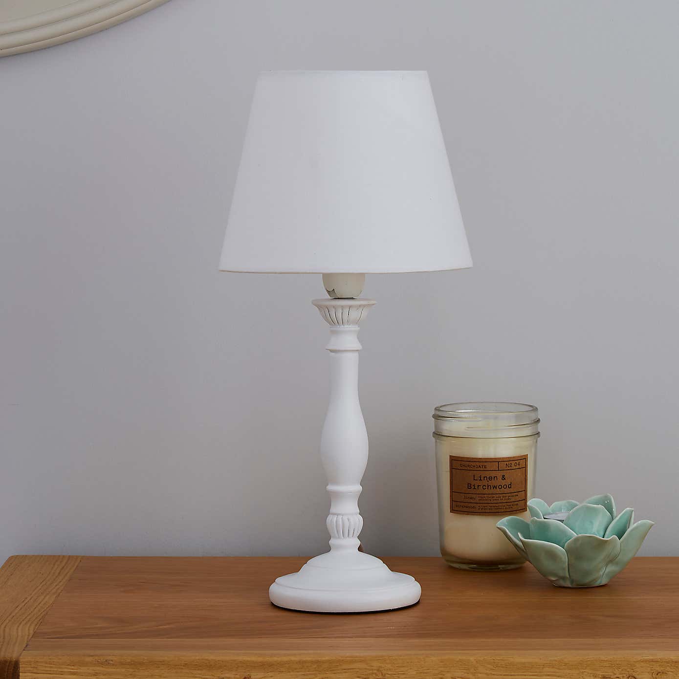 Tofty Mini White Table Lamp