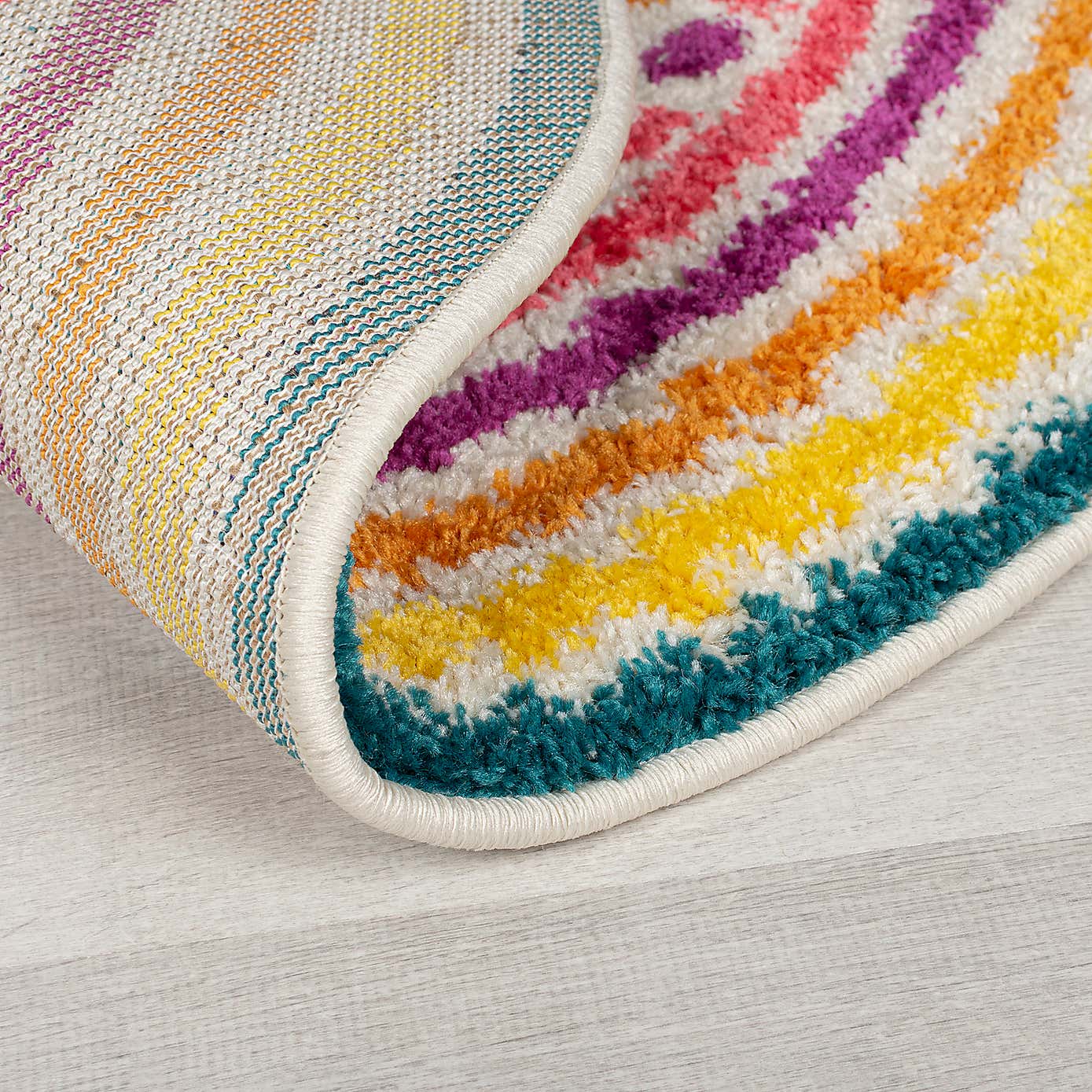 Rainbow Spot Berber Circle Rug