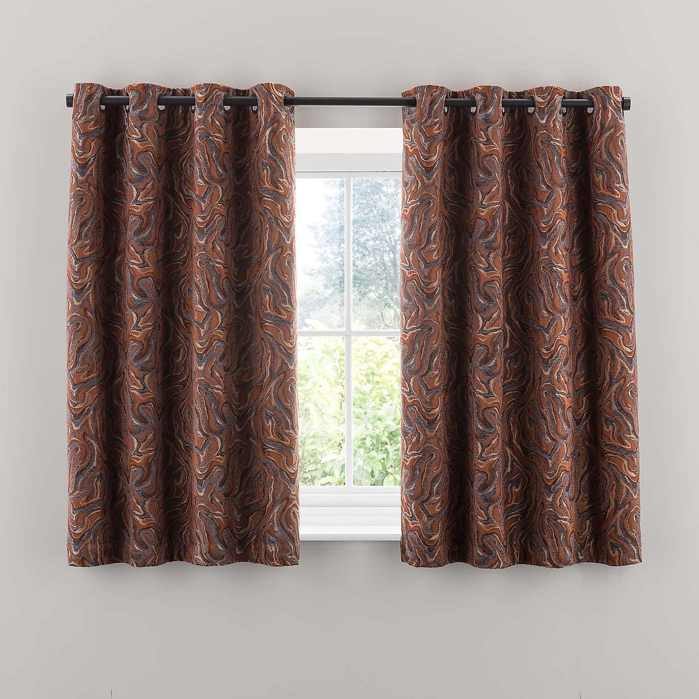 Magma Animal Marbled Eyelet Curtain