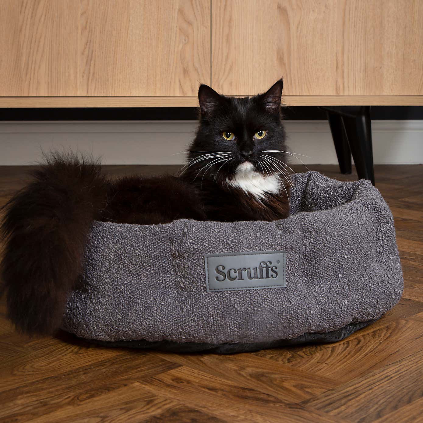 Scruffs Boucle Cat Bed