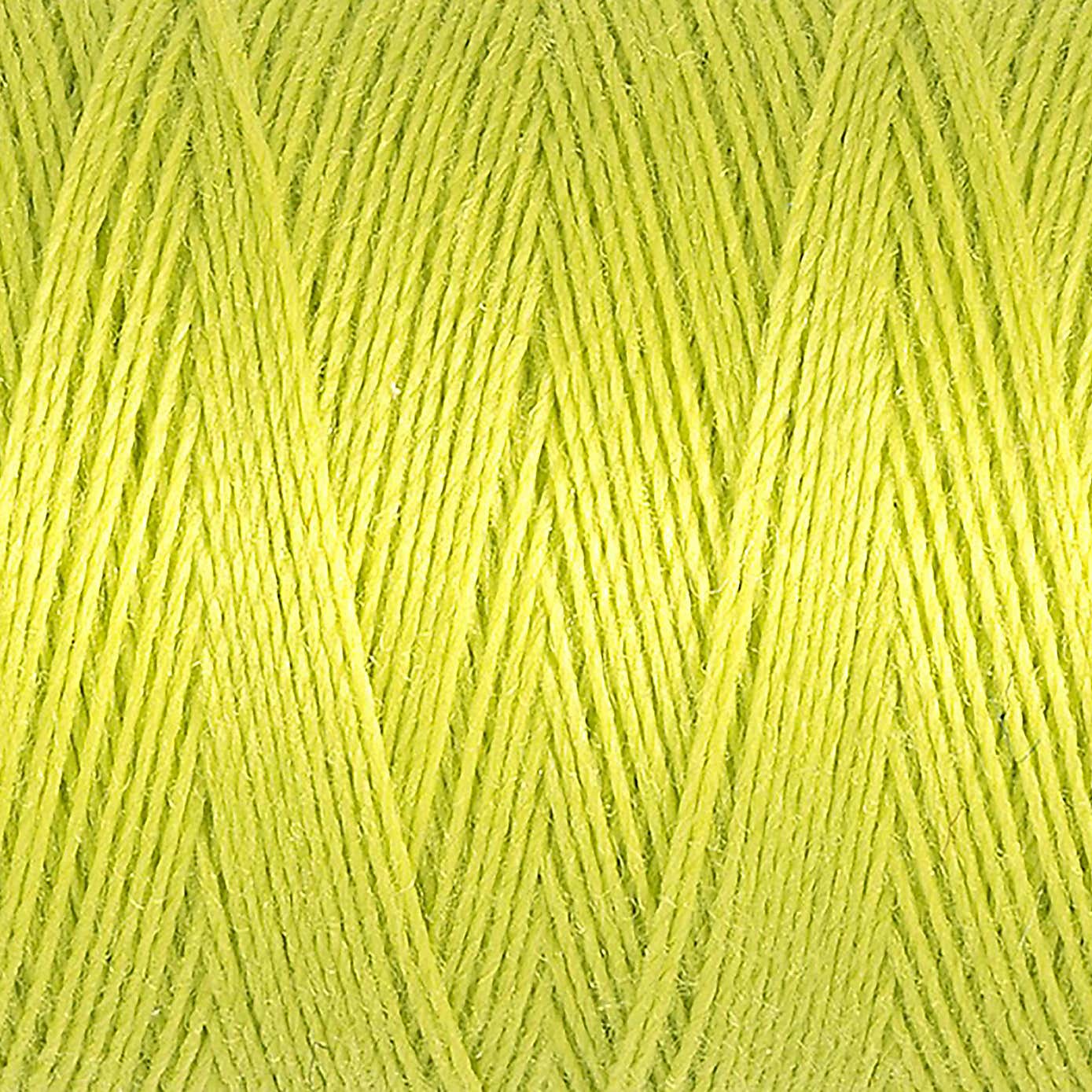 Gutermann Sew All Thread 100m Lime Green (334)