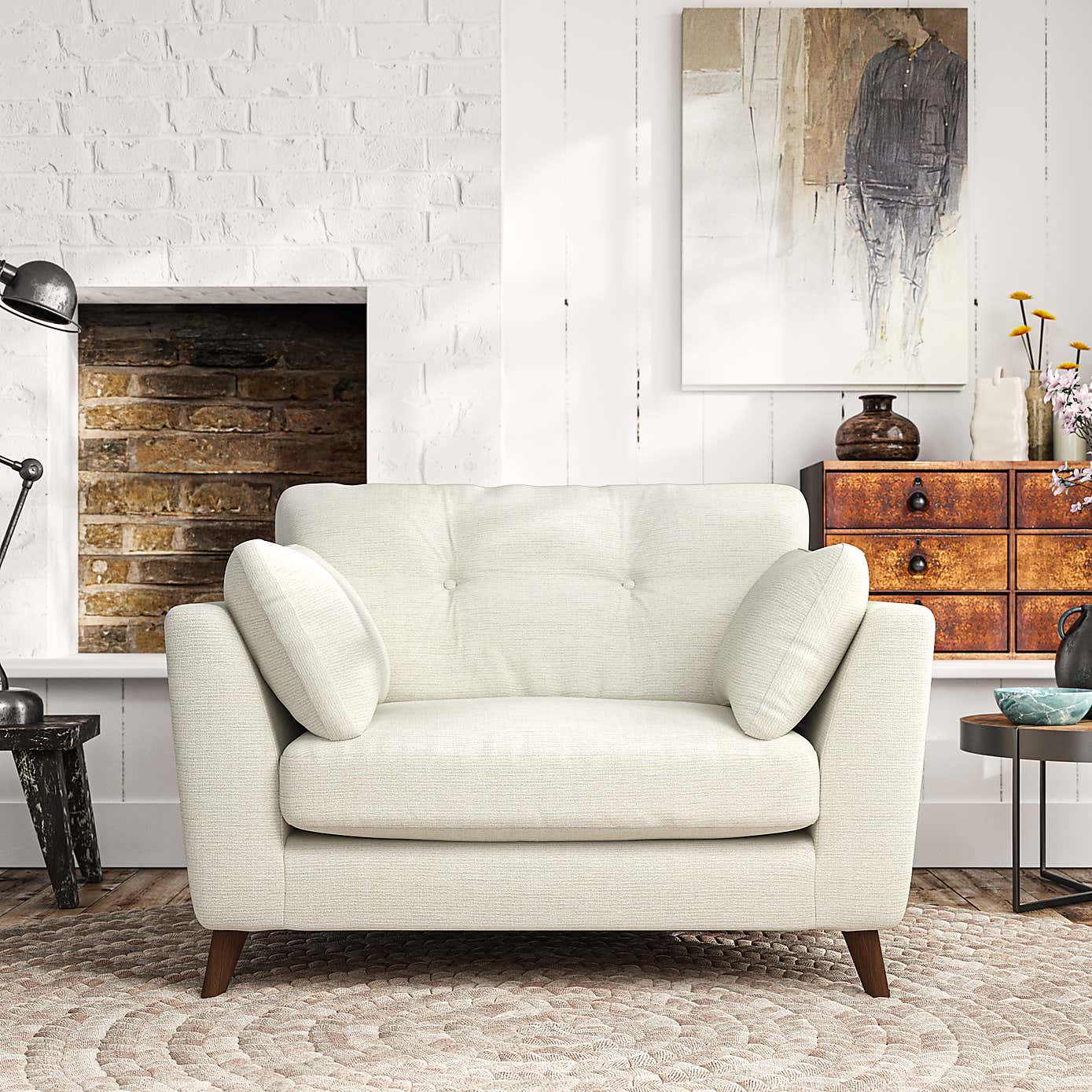 Peyton Snuggle Chair