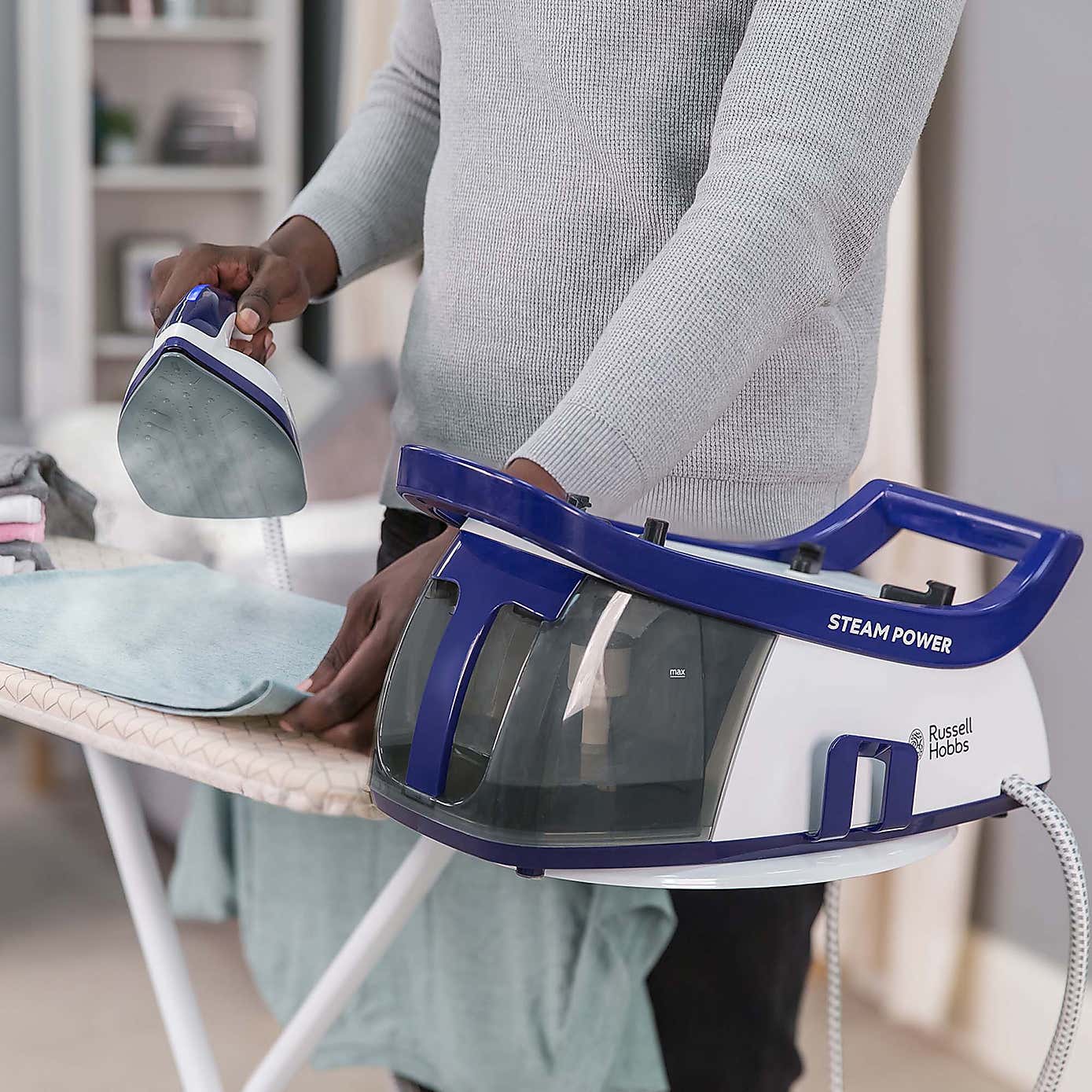 Russell Hobbs Series 3 Steam Generator iron