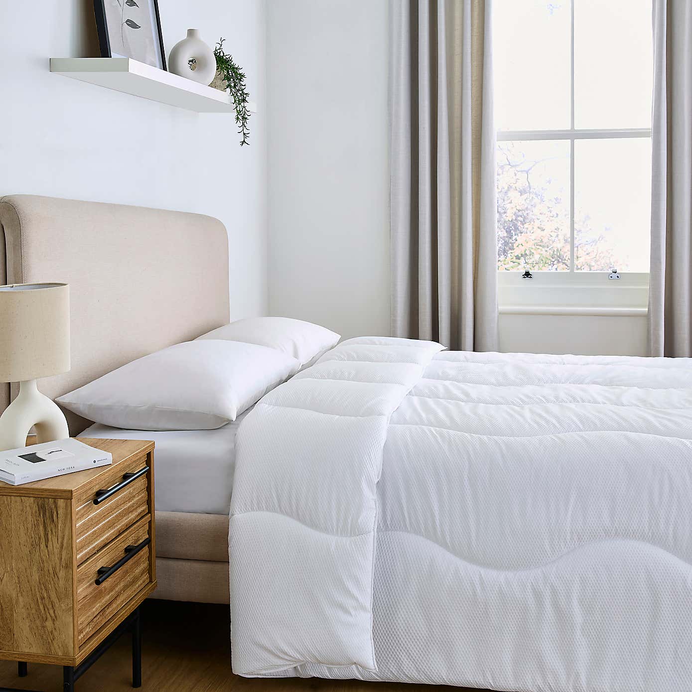 Fogarty Light & Lofty Warm Waffle 10.5 Tog Duvet