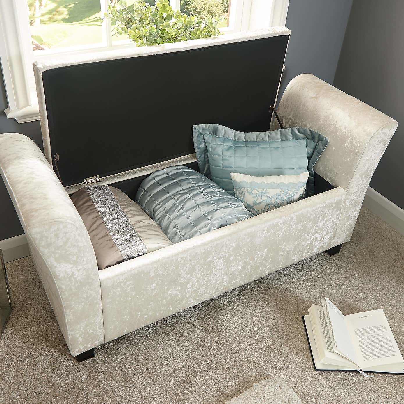 Verona Crushed Velvet Ottoman Window Seat