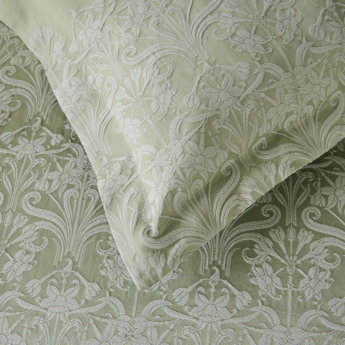 Dorma Fuchsia Bells Oxford Pillowcase Pair