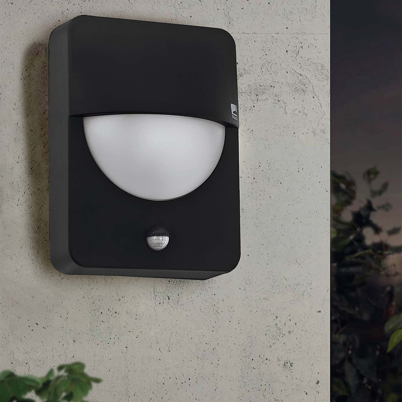 EGLO Salvanesco Outdoor Sensor Wall Light