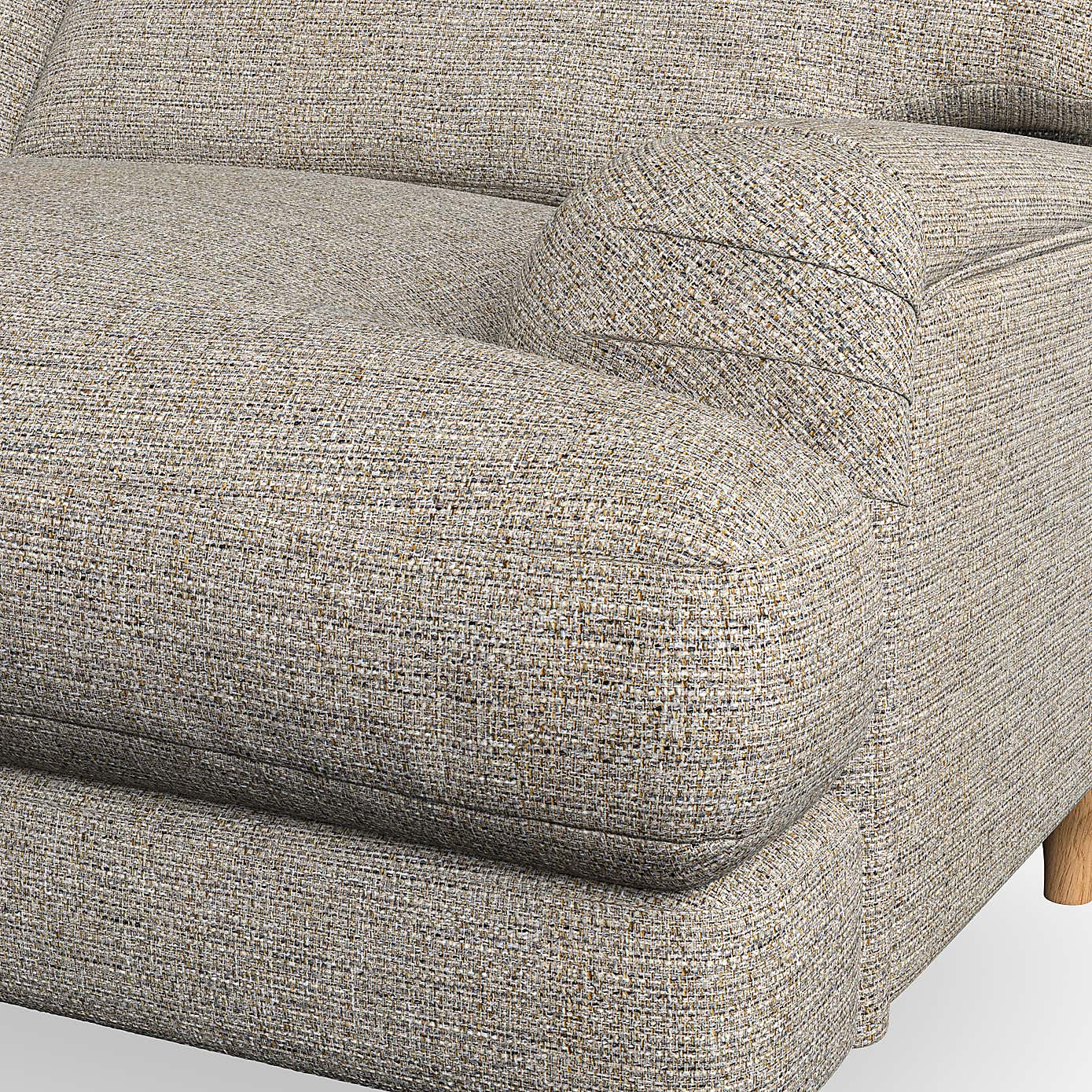 Darwin Snuggle Chair