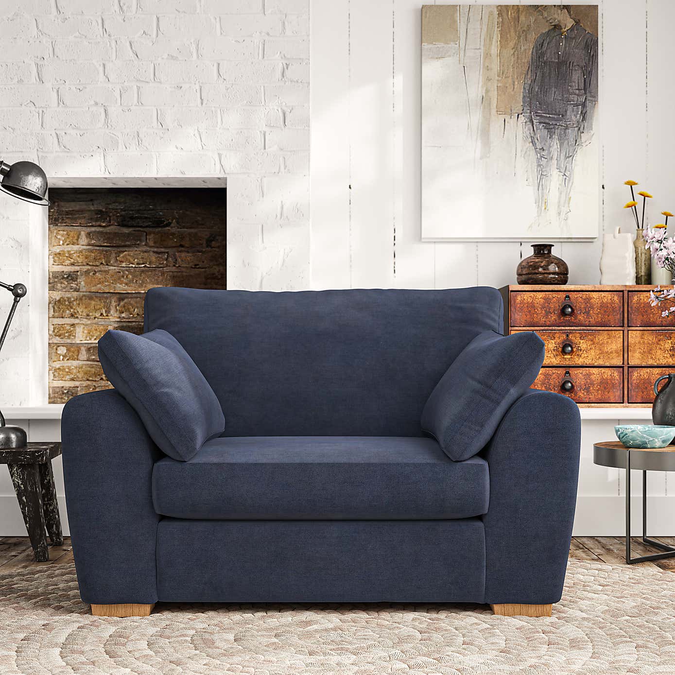 Madison Snuggle Chair