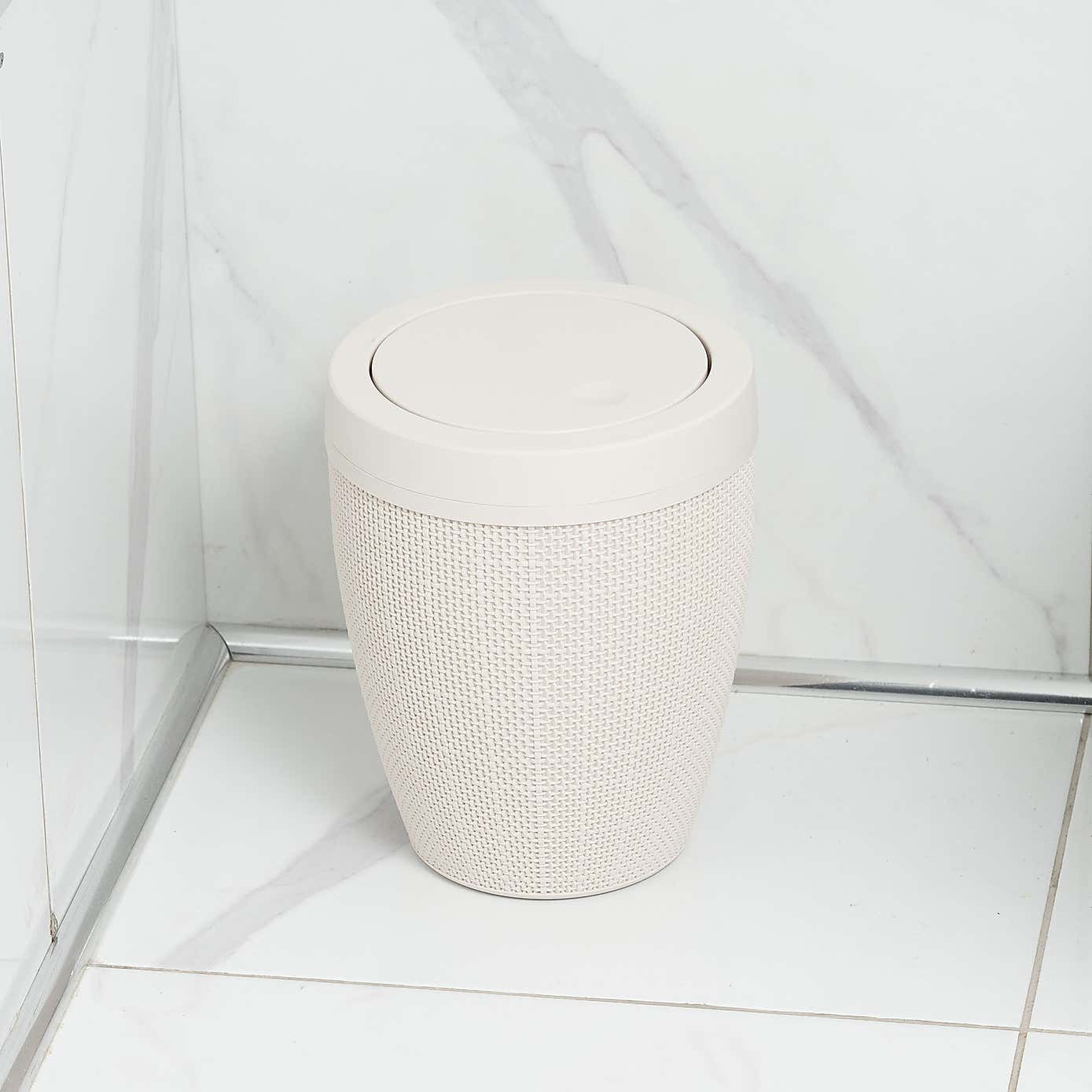 Addis Hessian Swing Lid Bathroom Bin