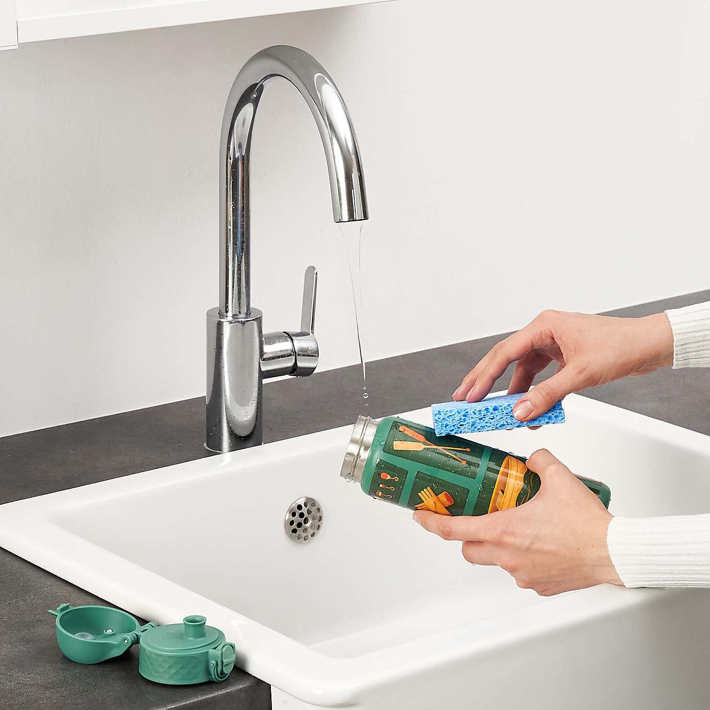 Ion8 Fishing Leak Proof Vacuum Insulated Slim Water Bottle, 500ml