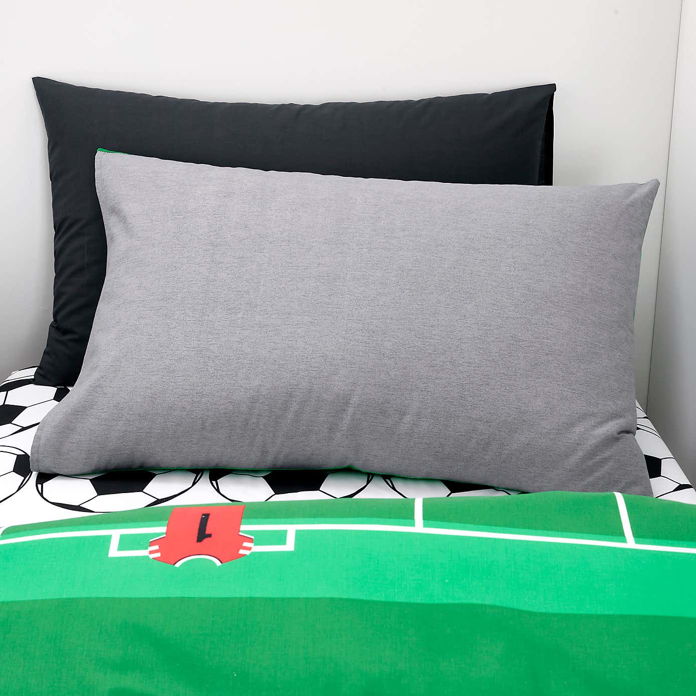 Football Pack of 2 Duvet Cover and Pillowcase Sets