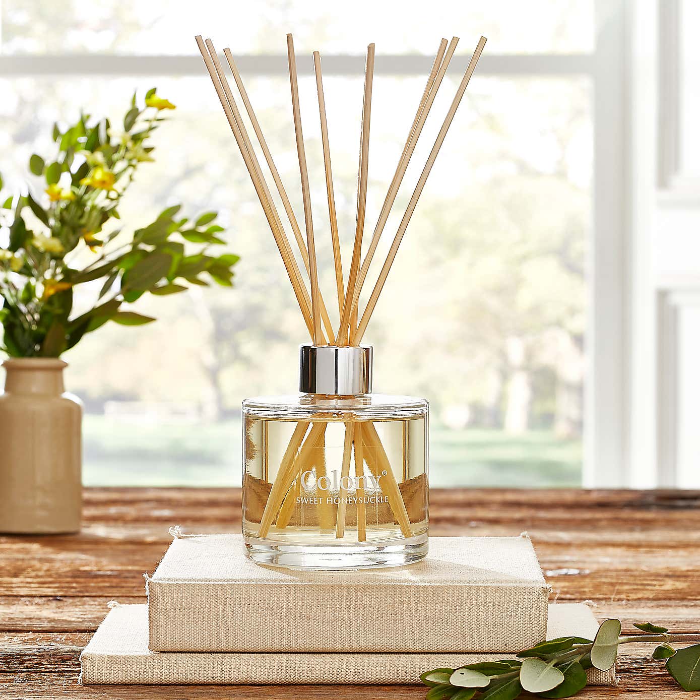 Colony Sweet Honeysuckle 200ml Diffuser