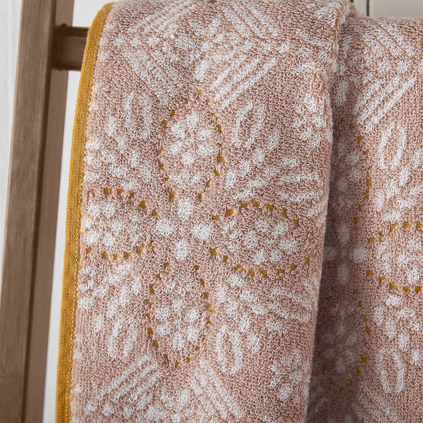 Global Tile Cotton Towel