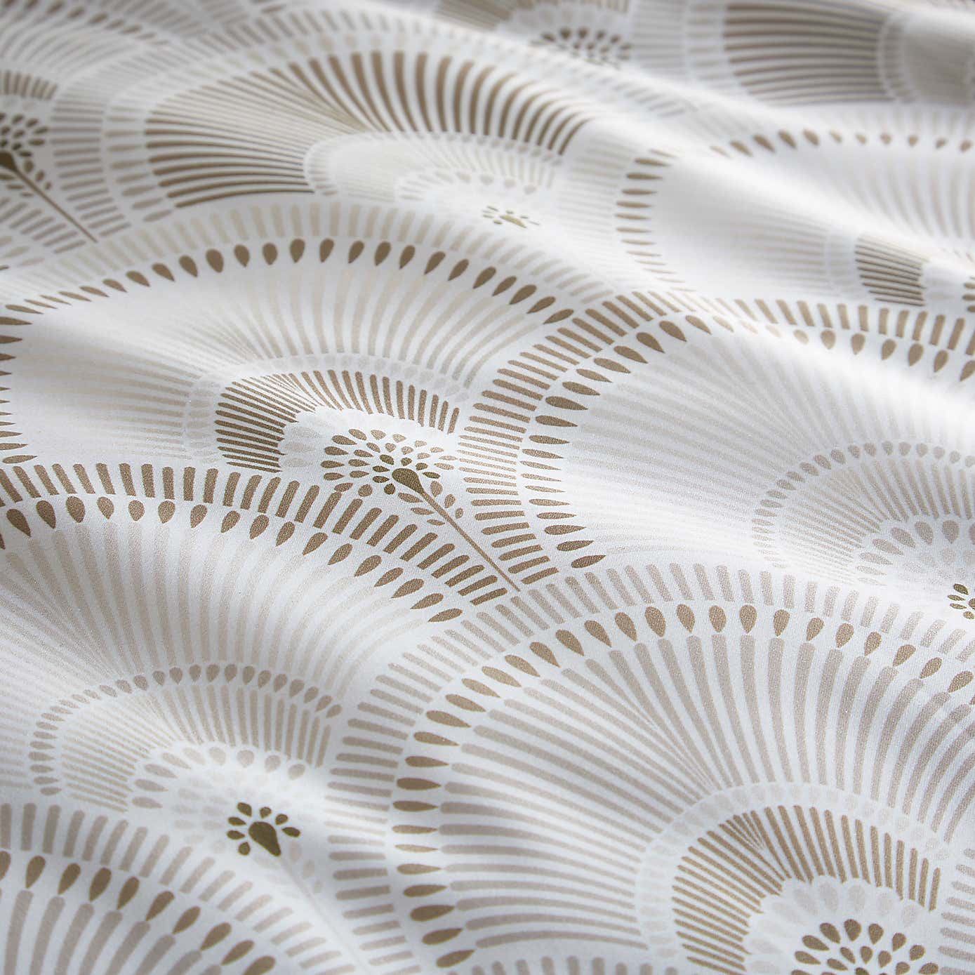 Pierre Fan Duvet Cover and Pillowcase Set