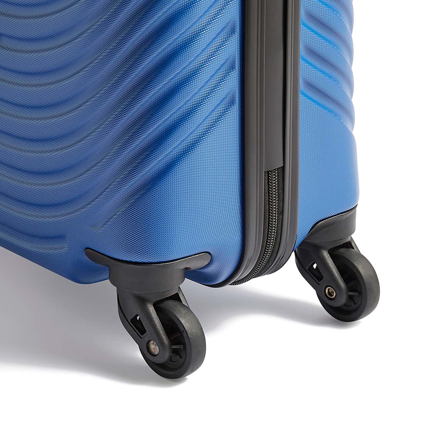 Elements Hard Shell Suitcase