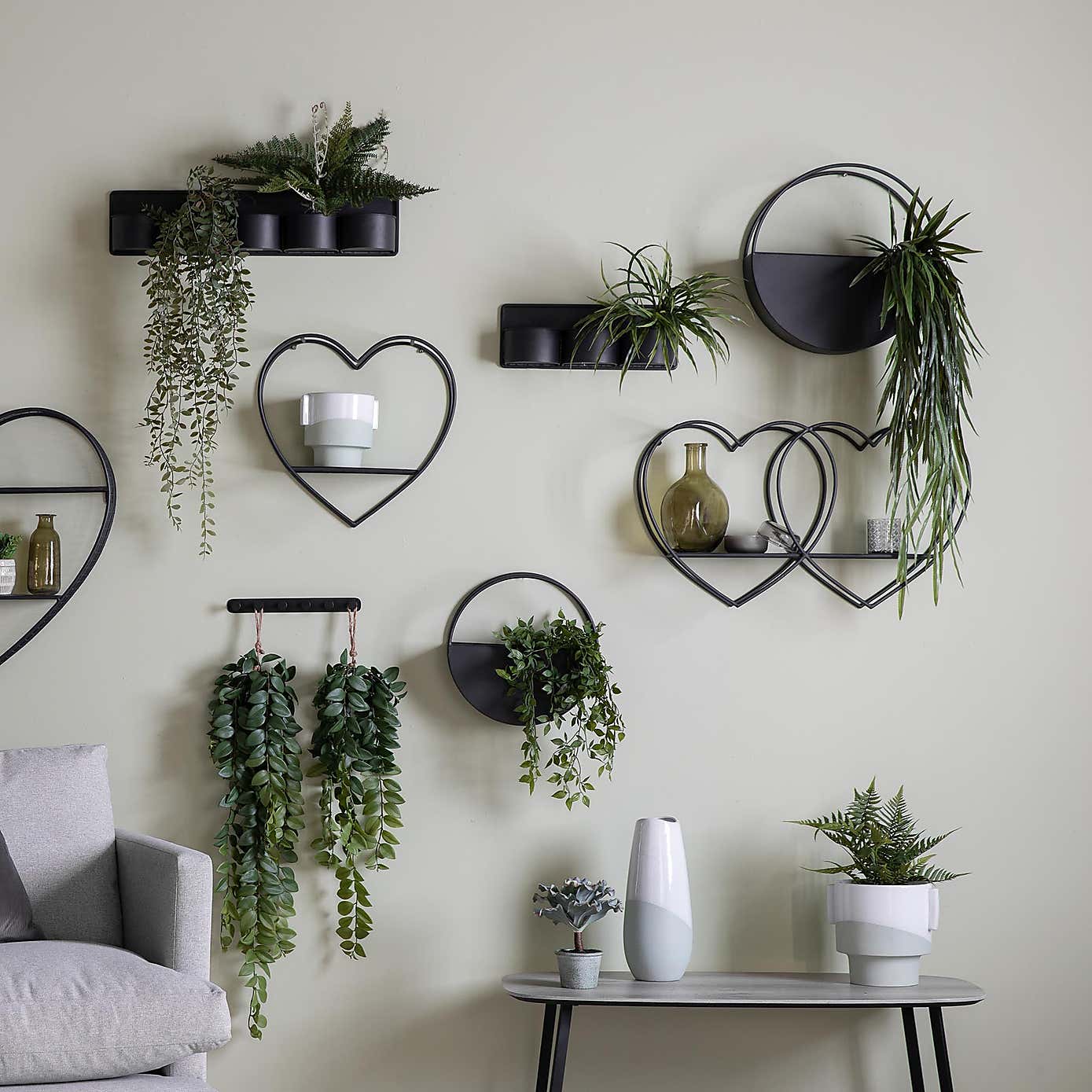 Pavia Set of 2 Black Wall Planter