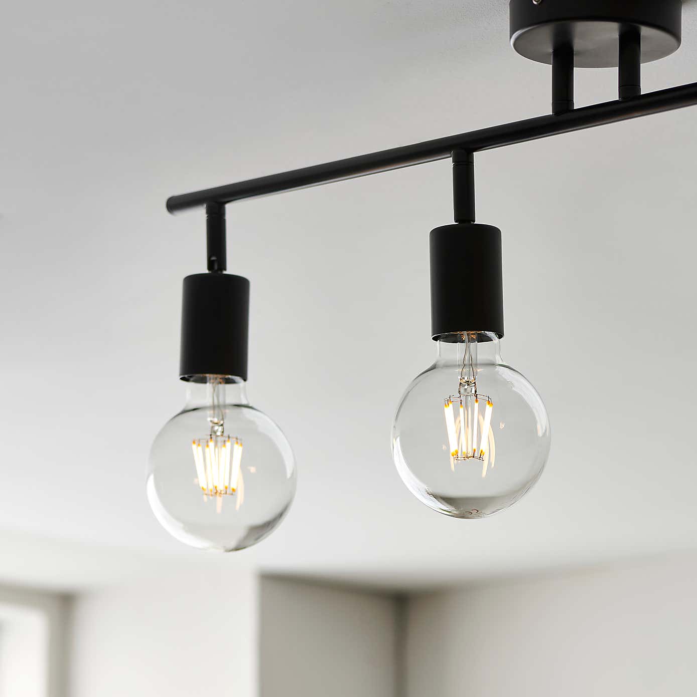 Koppla 4 Light Spotlight Bar