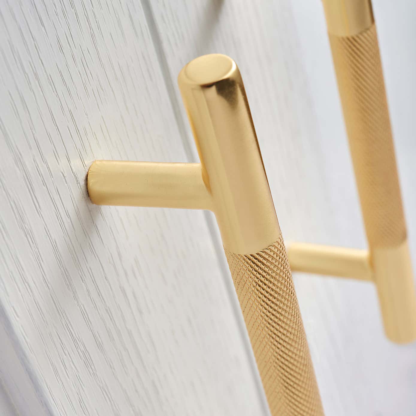 Set of 2 Knurled T-Bar Door Handles