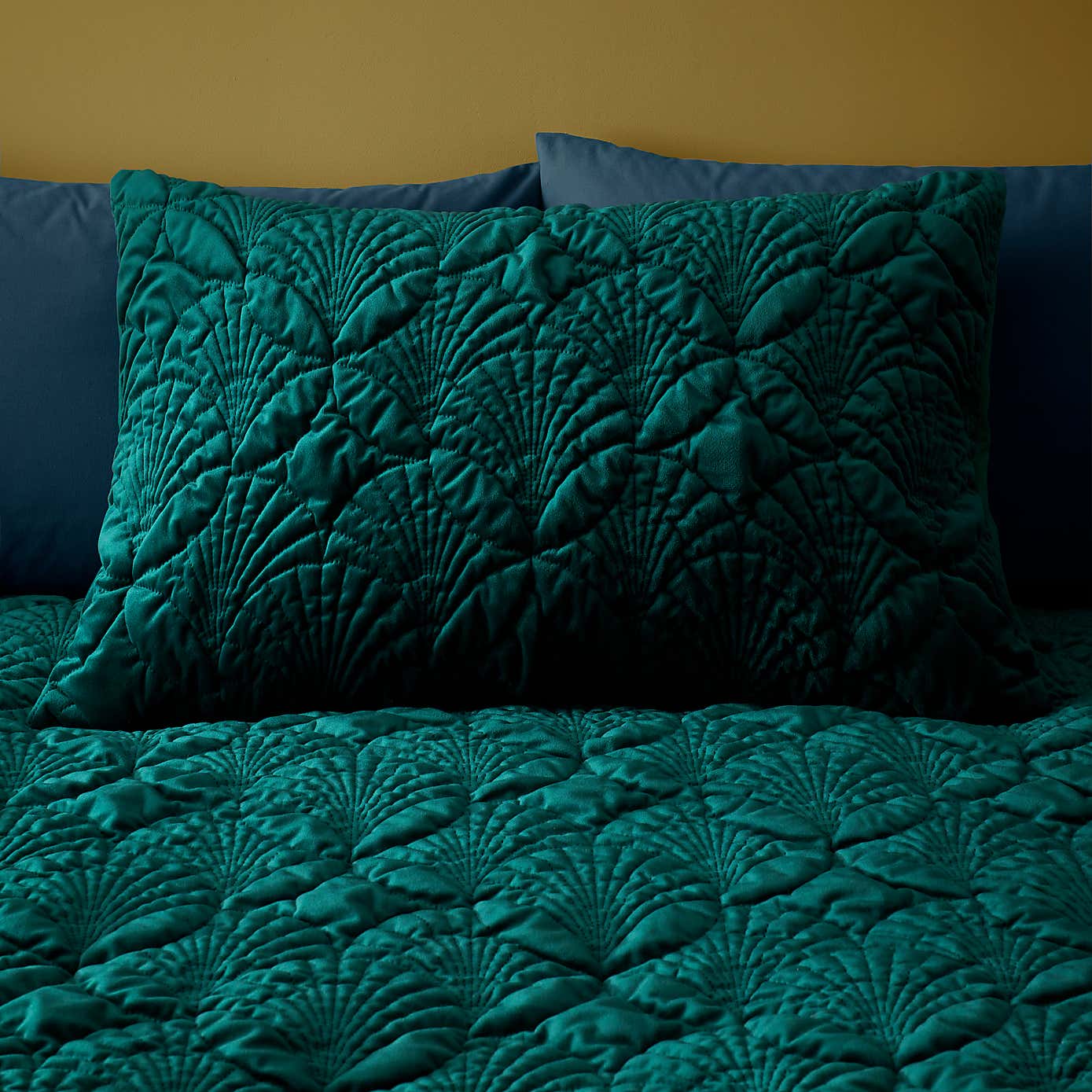 Indra Velour Emerald Duvet Cover and Pillowcase Set