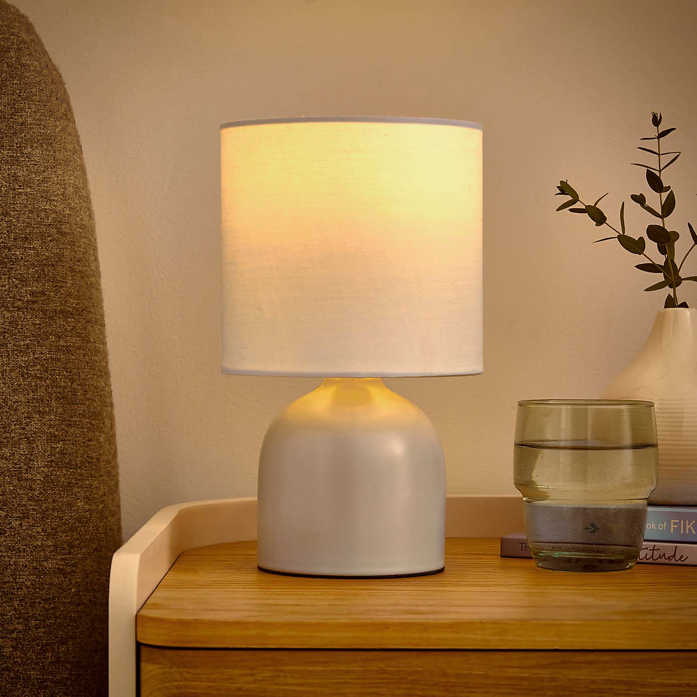 Hera Ceramic Table Lamp