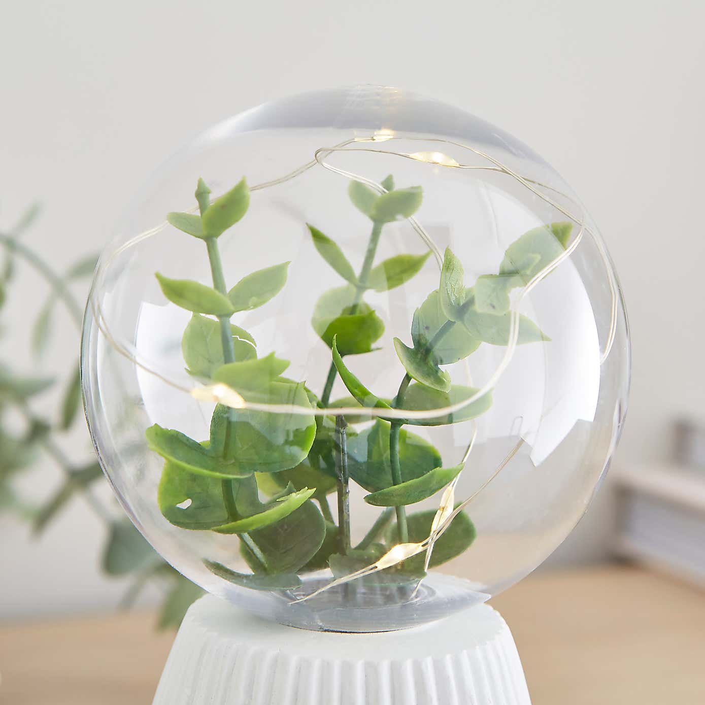 Faux Terrarium Ribbed Battery Lamp