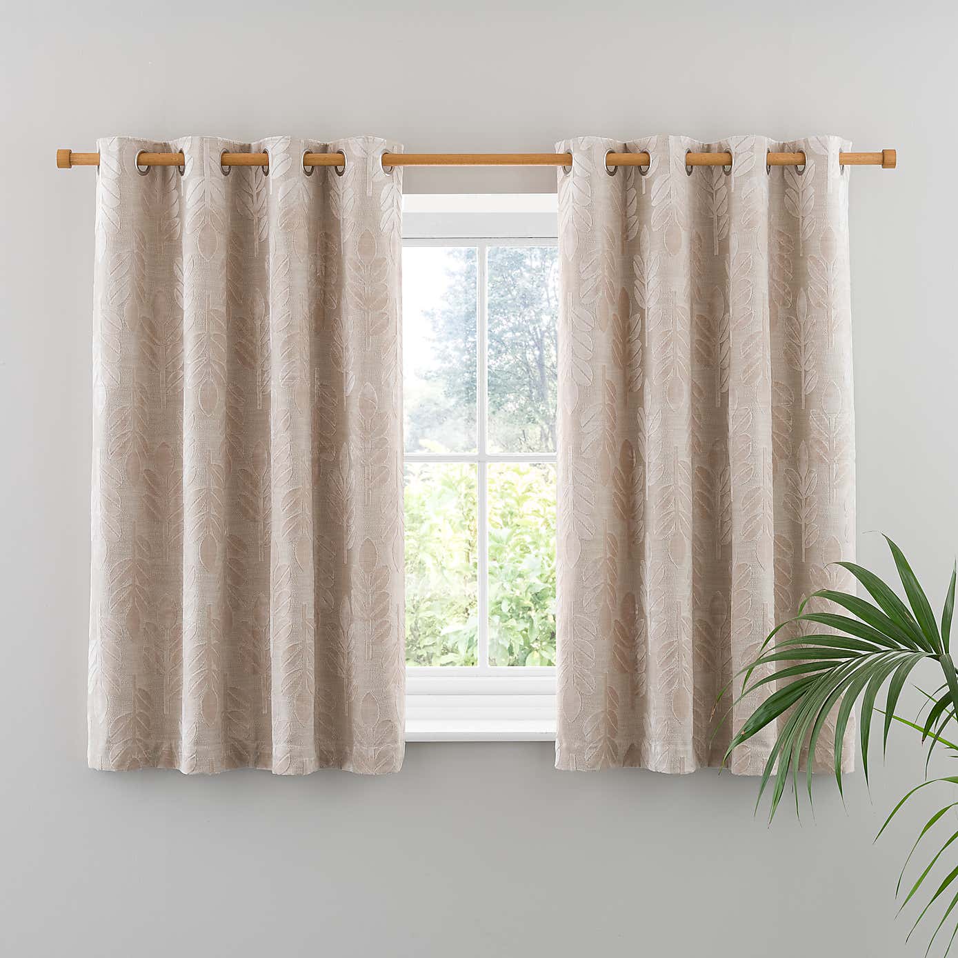 Annika Cut Velvet Eyelet Curtains