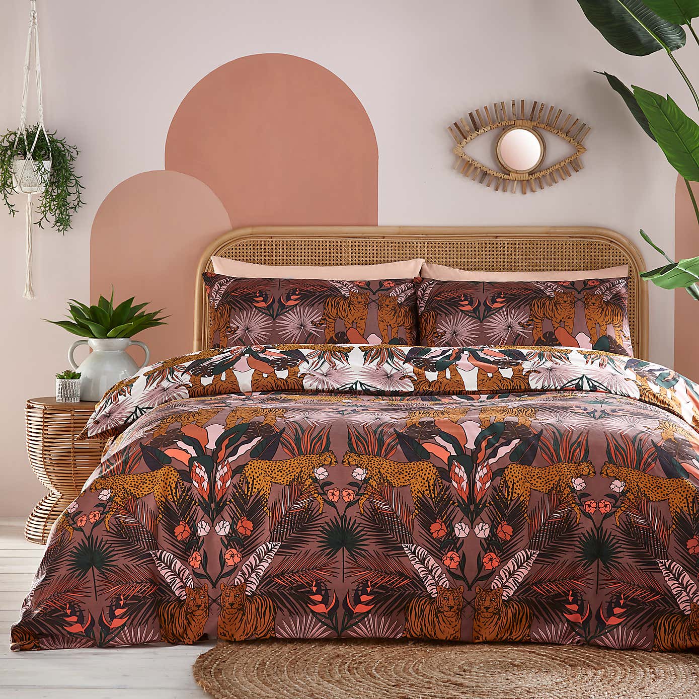 furn. Kaihalulu Duvet Cover & Pillowcase Set
