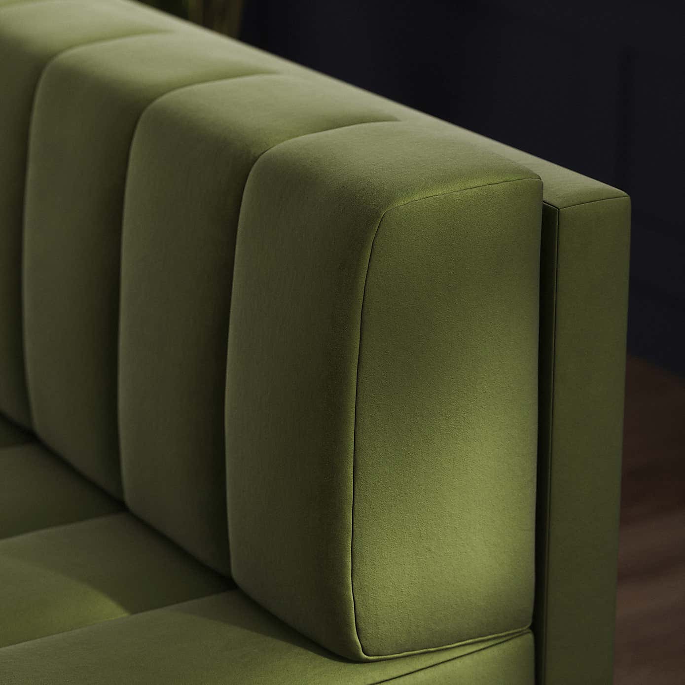 Amali Corner Dining Bench, Matte Plush Velvet