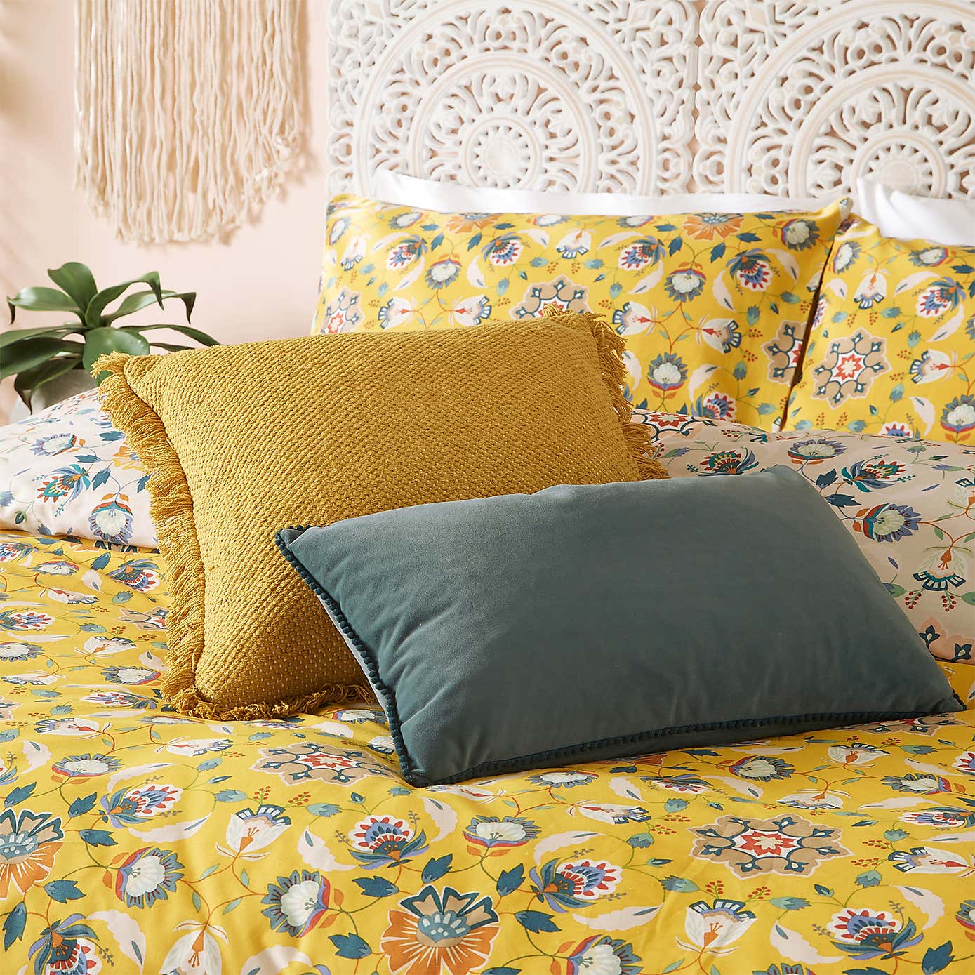 Furn. Folk Flora Reversible Duvet Cover and Pillowcase Set