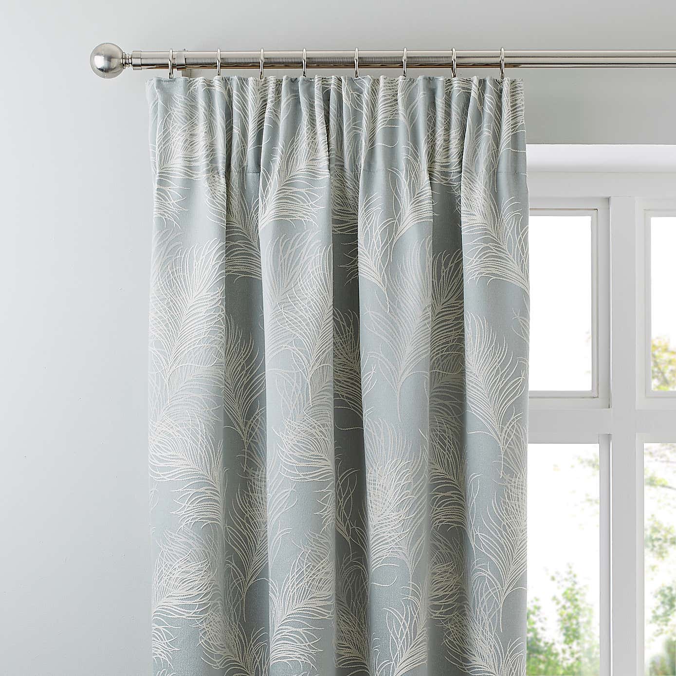 Feathers Pencil Pleat Curtains